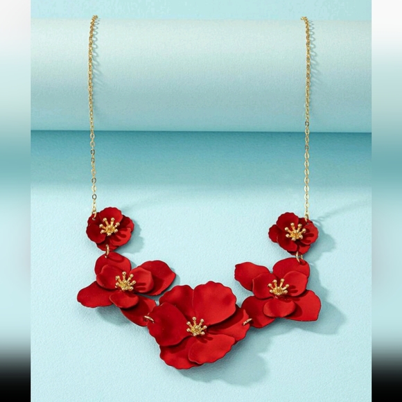Gorgeous Red Floral Statement Necklace - Picture 2 of 4